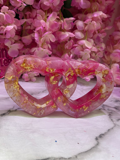Custom Colour Intertwined Resin Hearts Bedroom, Mantle, Wedding Decor