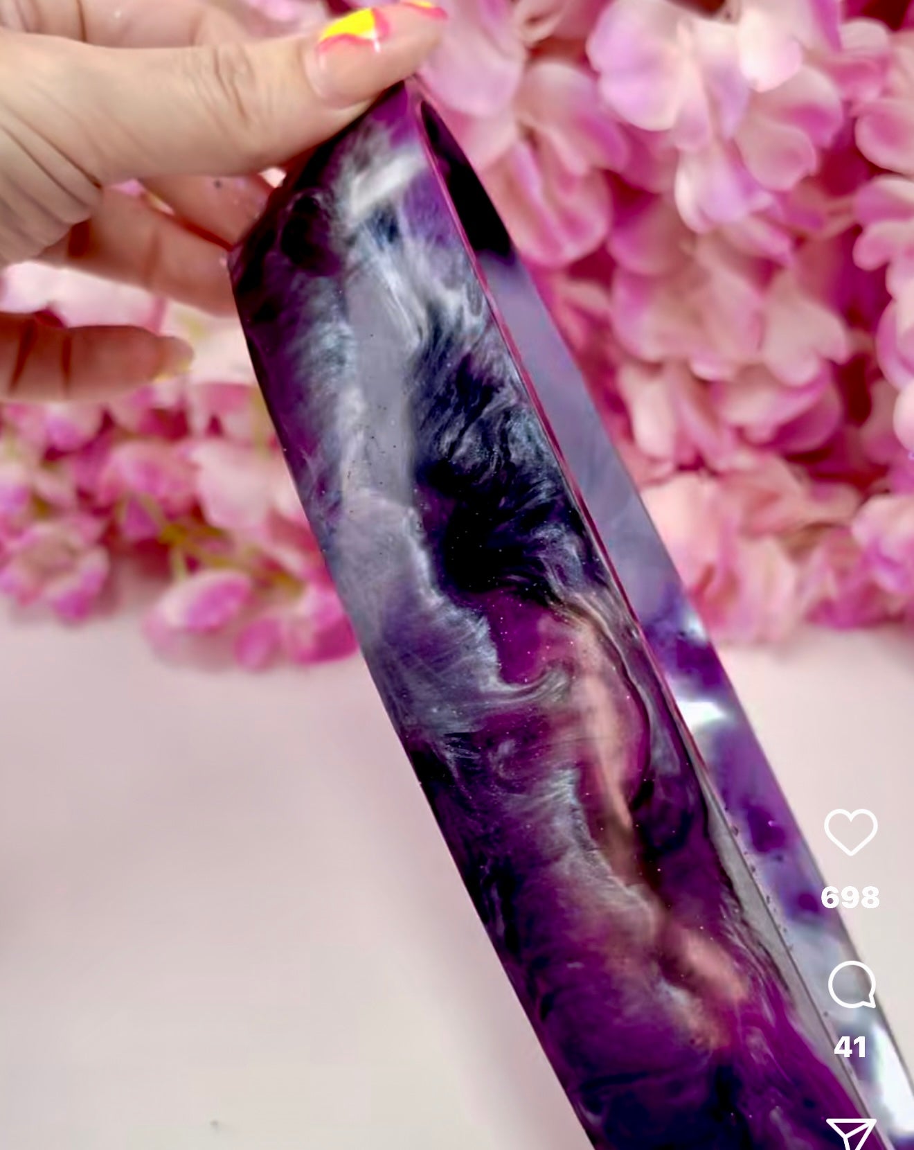 Agate & Crystal Resin Bowls Workshop. Online Group Workshop. International. Uk time zone. Sunday October 26th 6pm.